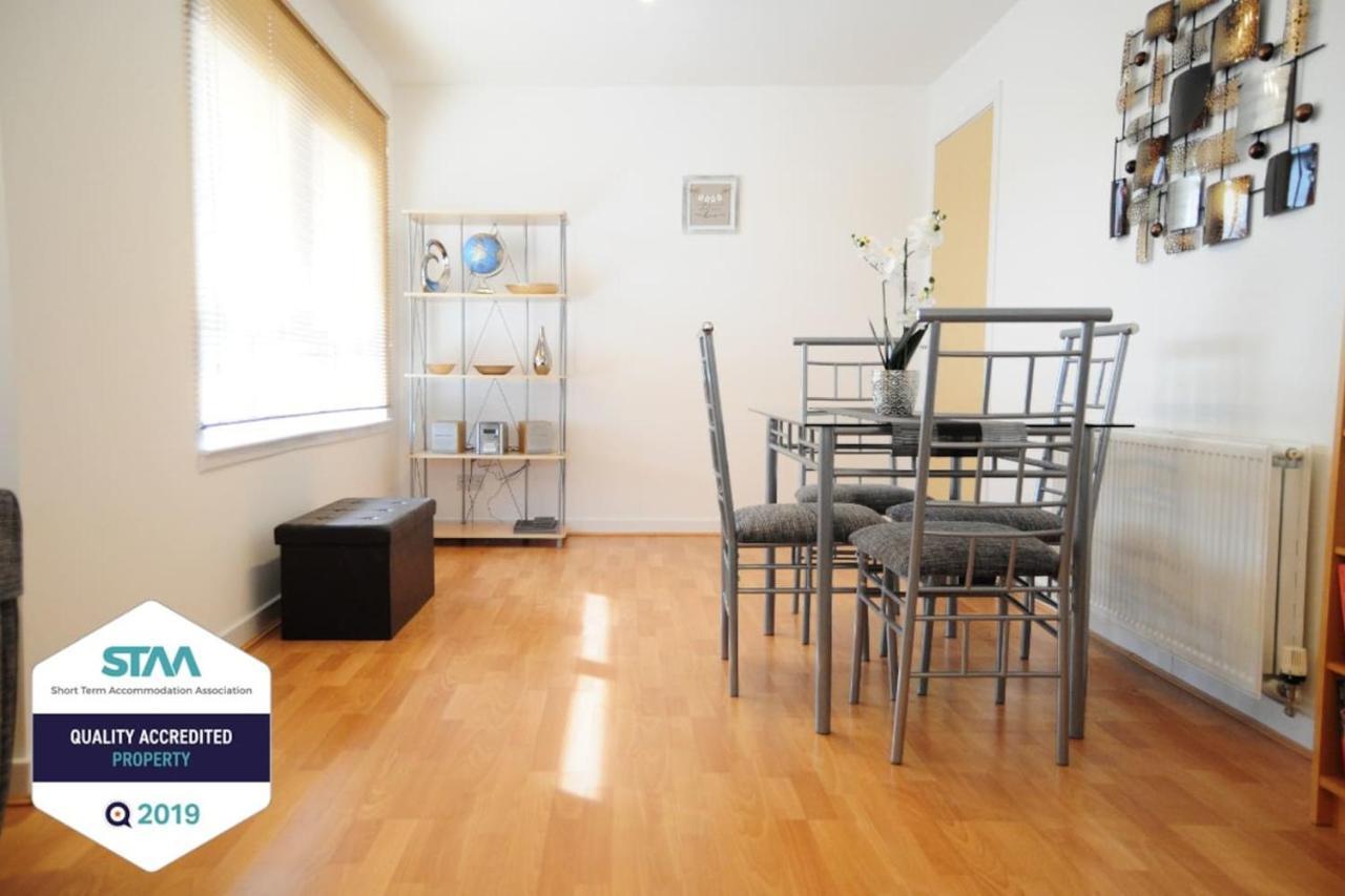 New Glasgow Family Home - Private Parking Ngoại thất bức ảnh